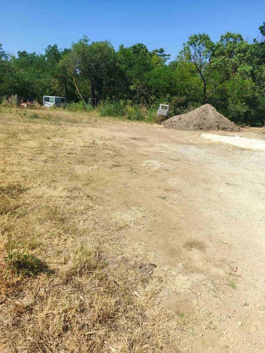 Продажба на парцел в село Аврен