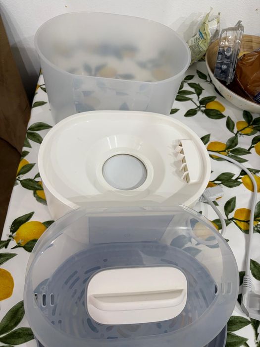 Sterilizator electric digital si uscator pentru biberoane Chicco