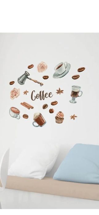 Наклейка на стену