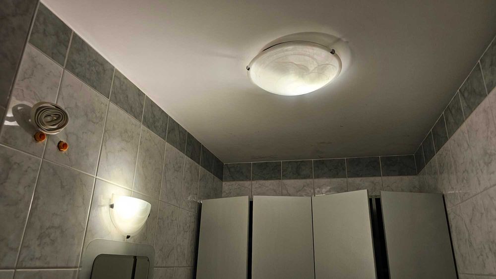 Осветителни тела (лампи) за офис или дома - пълно оборудване