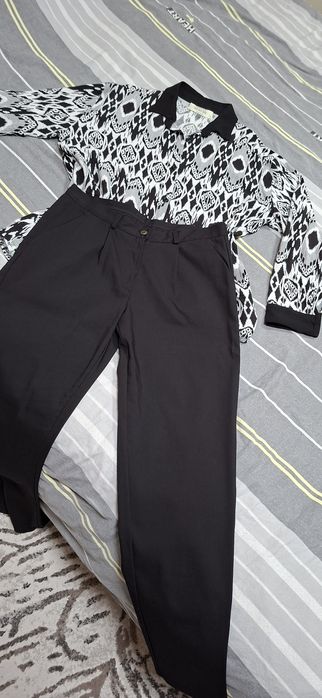 Продаётся женская двойка в отличном состоянии