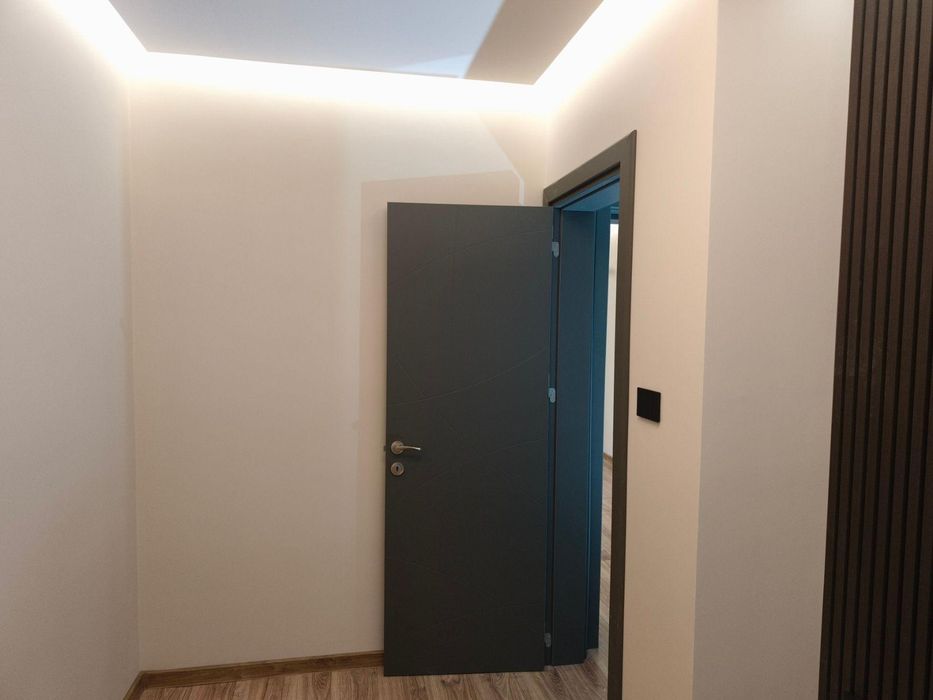 Продава се Двустаен апартамент в София, Захарна фабрика - 39 кв.м за 3718 €/кв.м - Снимка #3