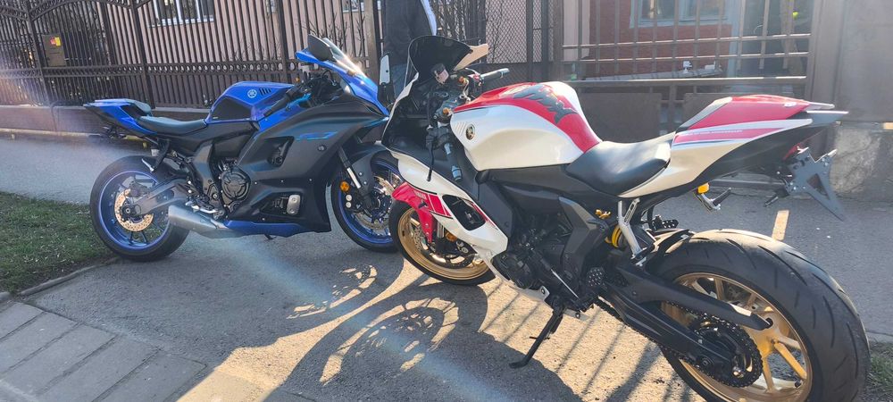 Yamaha YZF R7 A2