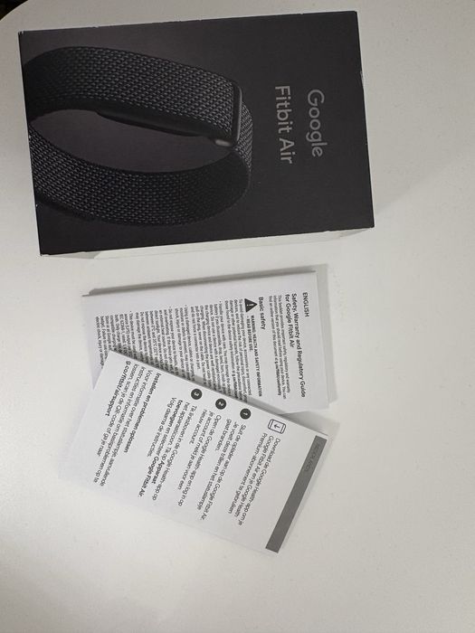 Умный Треккер Fitbit Air 2026
