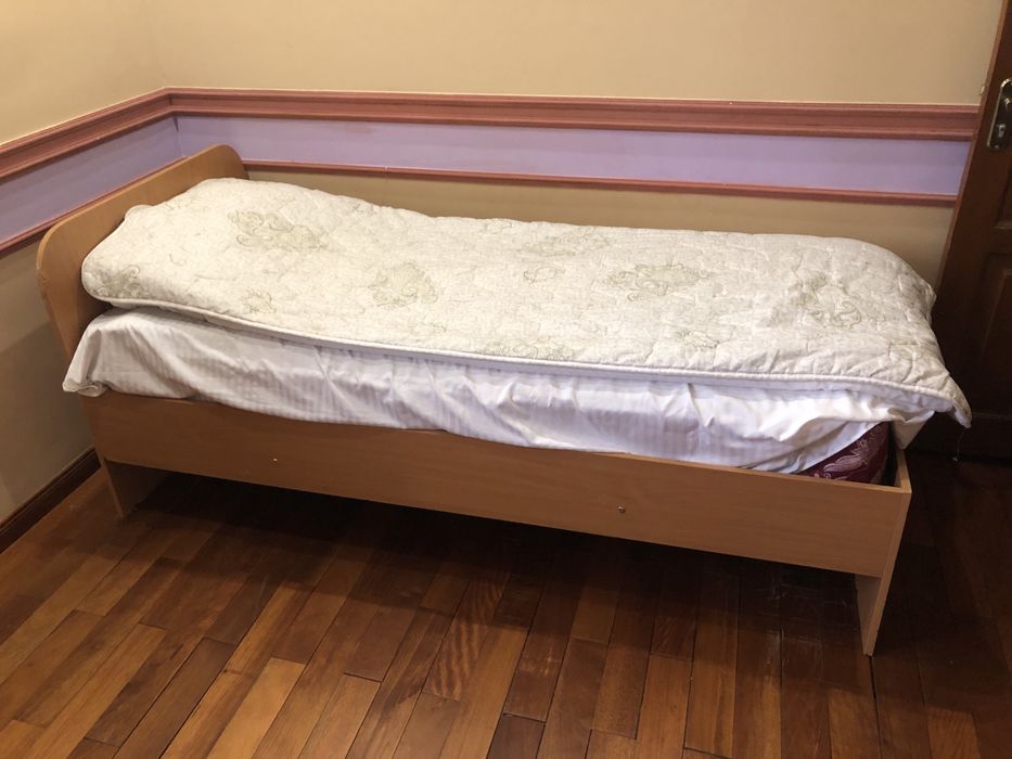 Кровать диван продам 6500тг