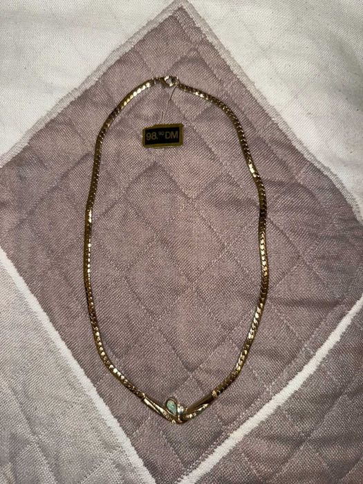 Продам колье бижутерия