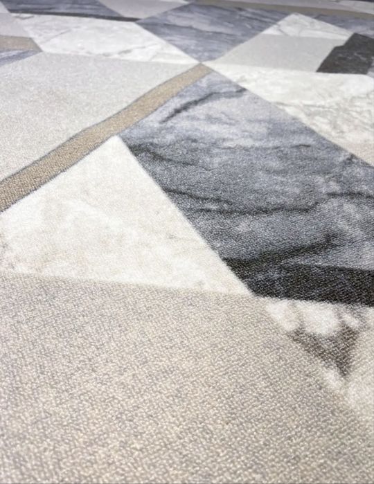 Палас б/у 300х350 размер