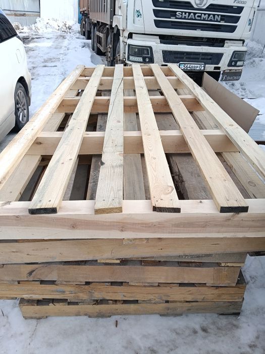 Деревянные поддоны 3 м на 1. 20
