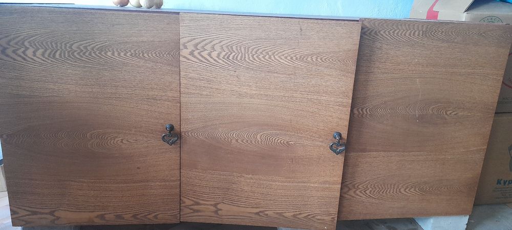 Продам шкаф        .