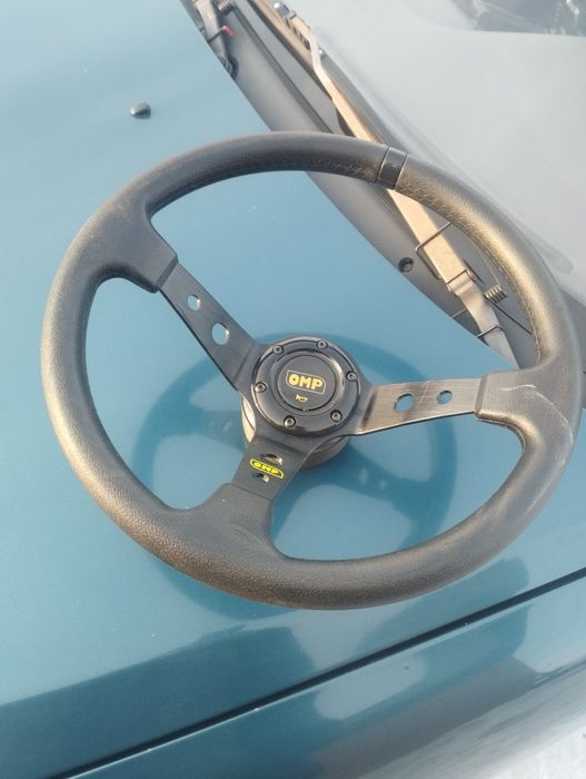 Продам спортивный руль