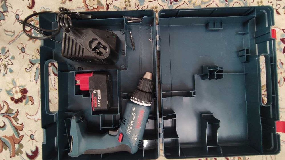 Шуруповерт Bosch