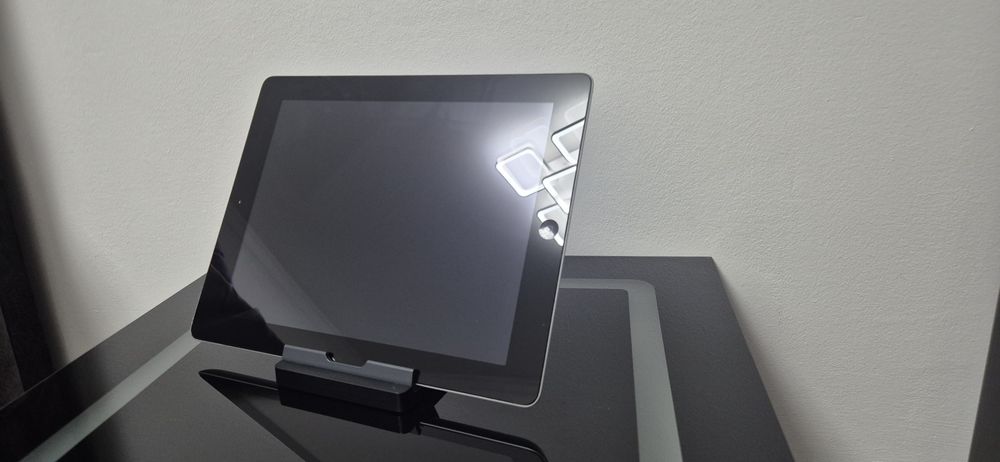 Продам iPad 2 в идеальном состоянии.