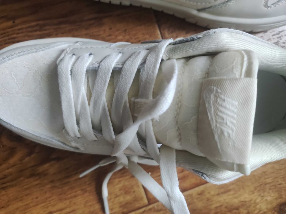 Кроссовки  Nike новые 38р