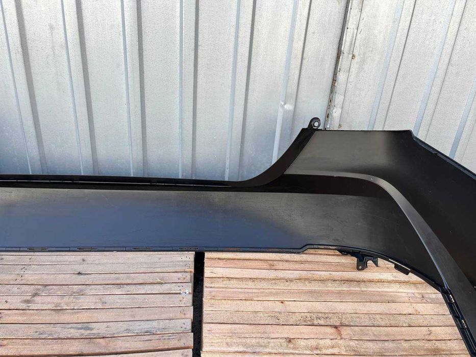 Бампер задний камри 80 оригинал