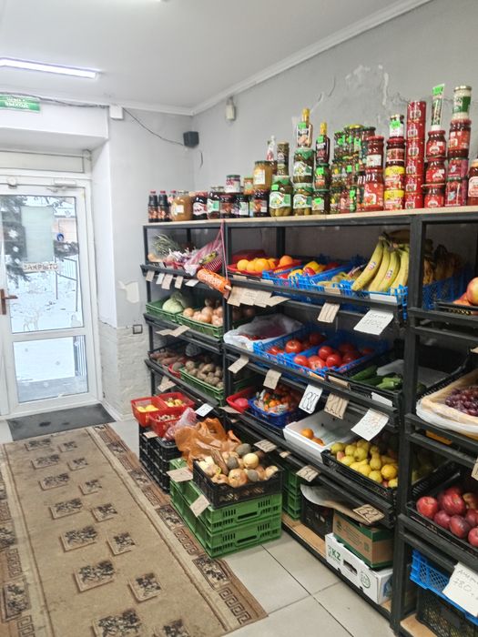 Сдаётся овощной магазин и бакалея