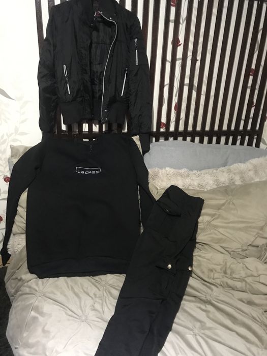 Geaca pantaloni si roling culoare neagra marimea L