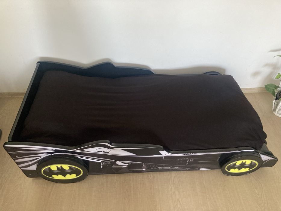 Pat copii Batmobil cu lumini