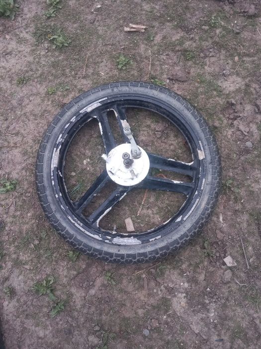 Roți scuter cu cauciucuri noi