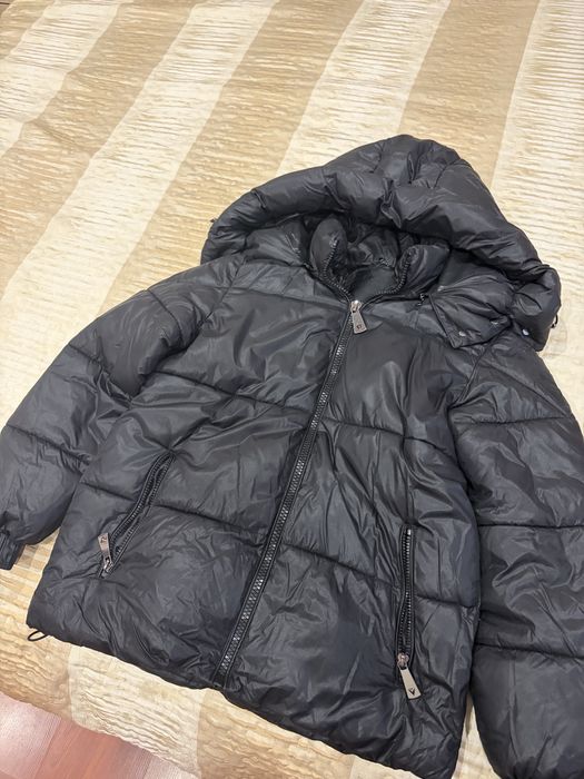 Дамско зимно яке Guess