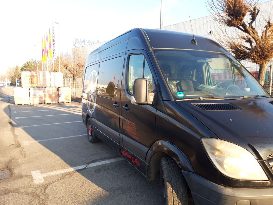 Inchirieri dubă cu șofer.