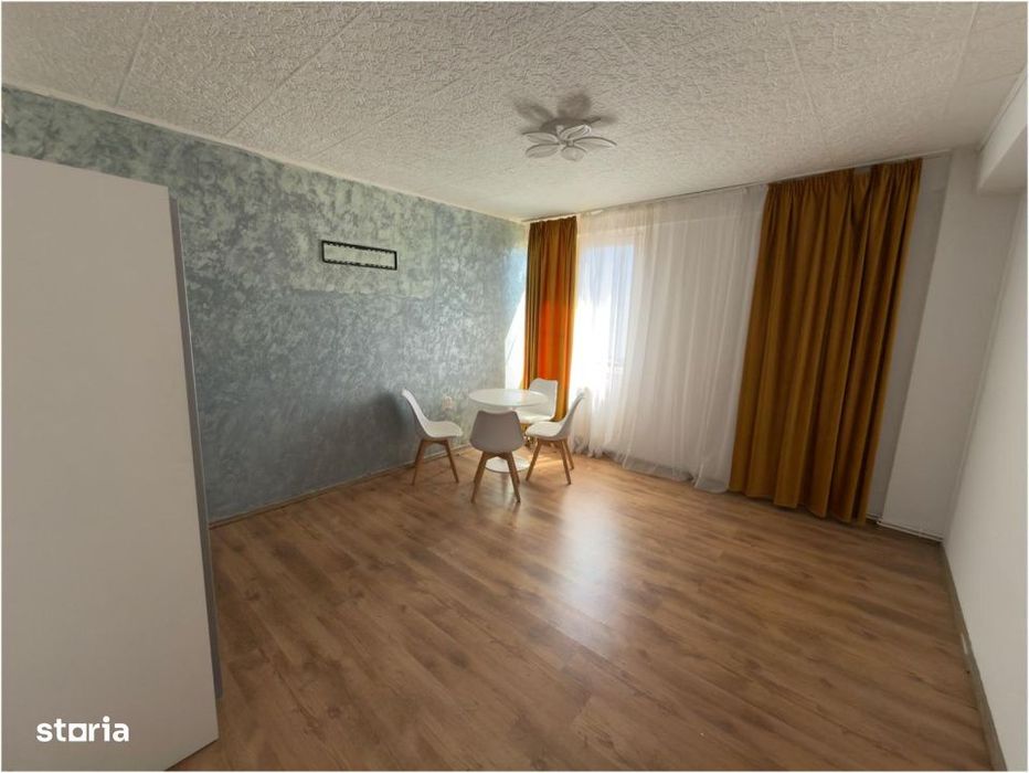 Apartament 4 camere, 71 mp, zona Centrala — fotografia 3