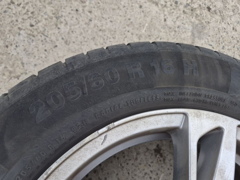 Anvelope vara 205.60.R16