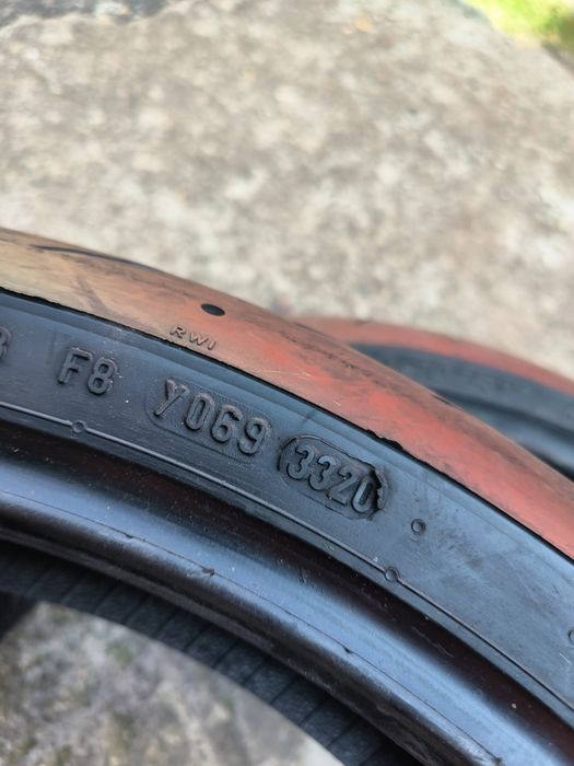 Pirelli Rosso Corsa 2