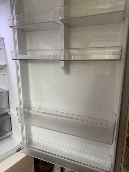 Холодильник - в идеальном состоянии