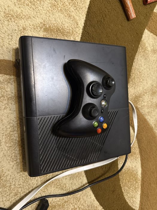 Xbox 360 cu jocuri incluse