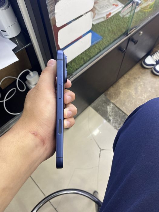 Продам 17 про на 256г ЛЛ/А