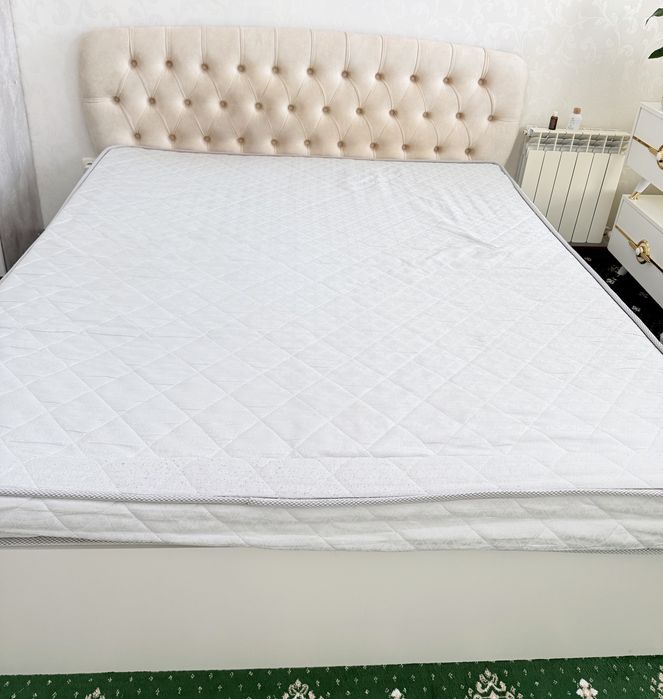 Двухспальный кровать