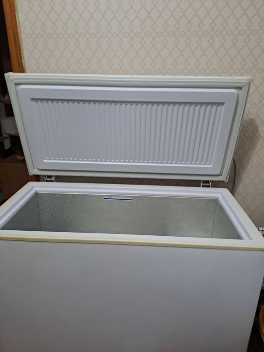 Морозильник Бирюса