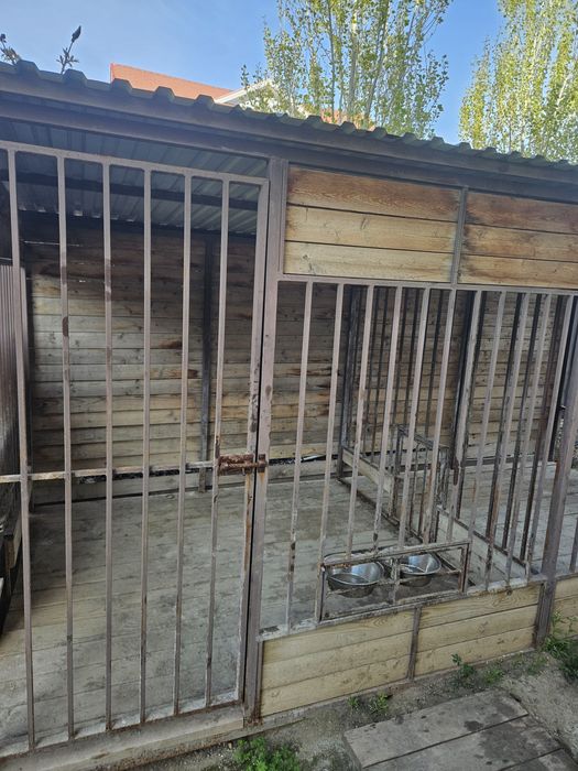 Продам вольер для собаки