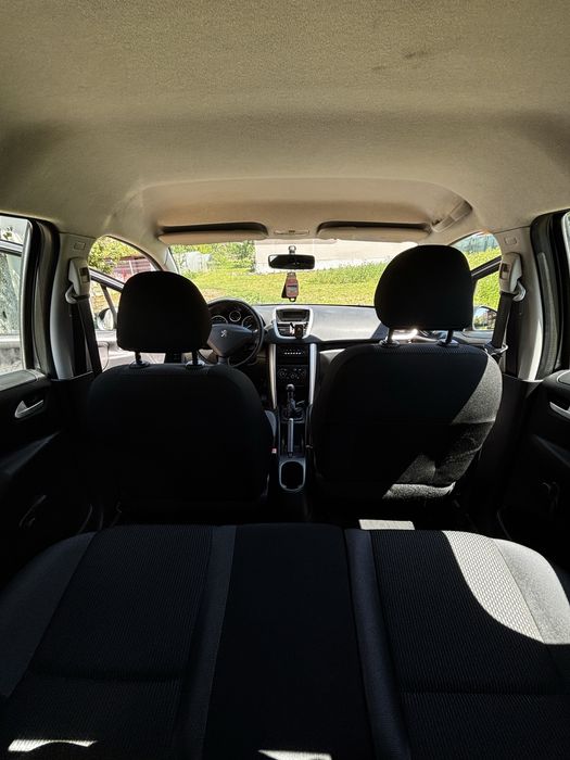 Se vinde Peugeot 207 din 2013