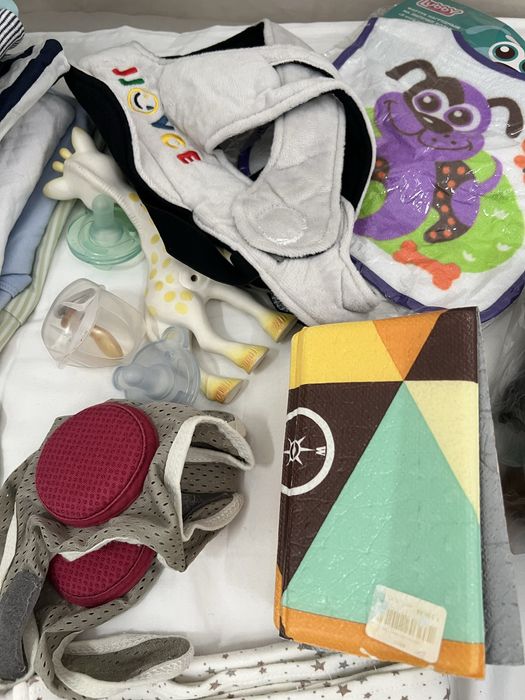 На мальчика вещи 0-4 года