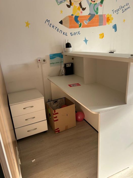 Продам мебель для детского центра