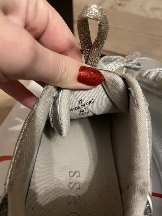 Дамски кецове Guess, Сребристи, 37 номер