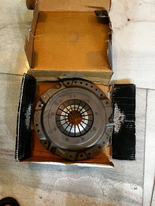 Диск сцепления (клатч) Mercedes-Benz W124