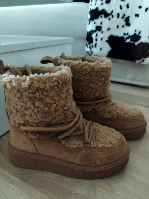 Дамски боти нови подходящи за сезона  стилни и удобни