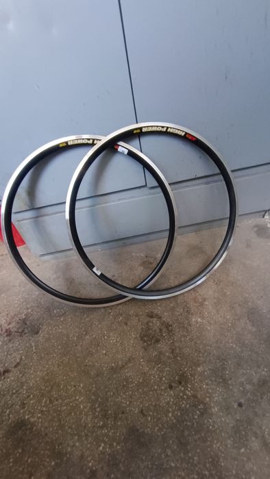 Vind roti bicicleta și cercuri 28"-29"