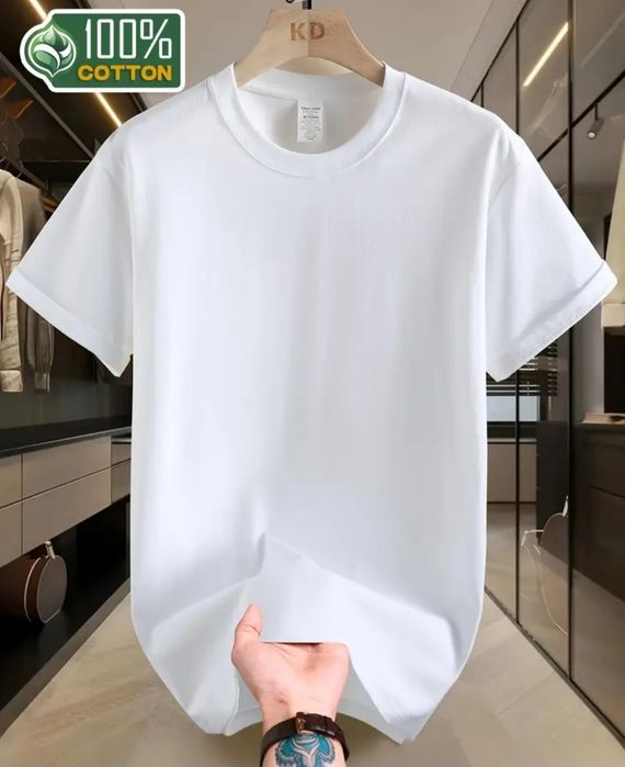 Bazviy oq futbolkalar