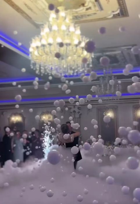 Fum greu dansul mirilor - Artificii rotative și verticale - Baloane explozive, gheata carbonica primire invitati