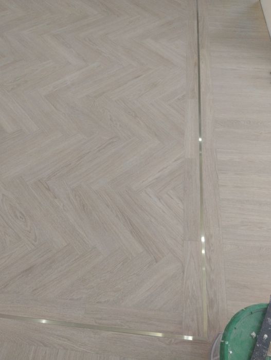 Укладка Ламината, Кварц венила