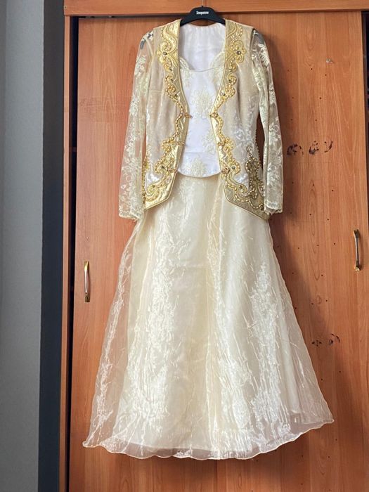 Свадебное платье на узату