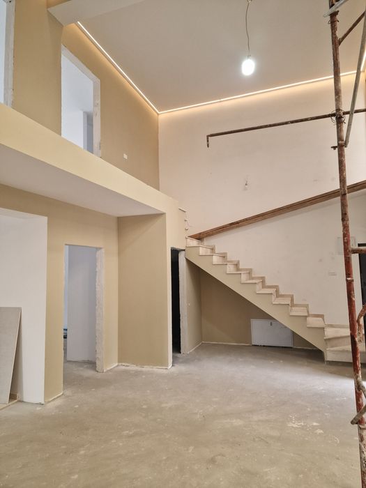 Vând vilă deosebită , Prelungirea Ghencea strada Toamnei Bragadiru