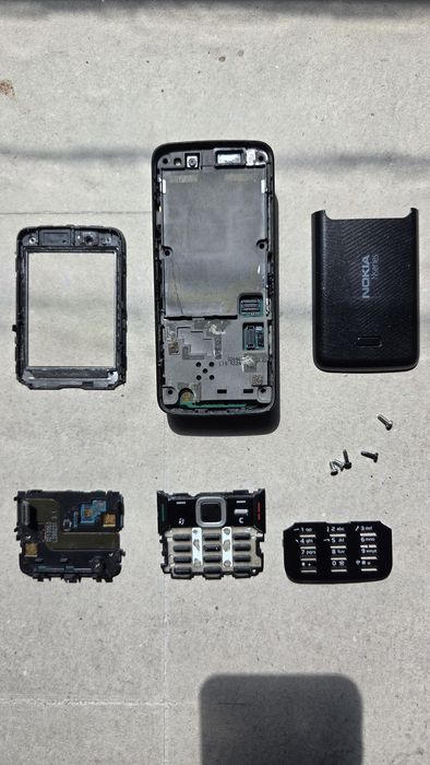 Nokia N82 Piese, Pornește