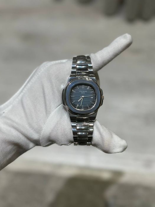 Срочно продается покупал для себя понадобились деньги Patek Philippe