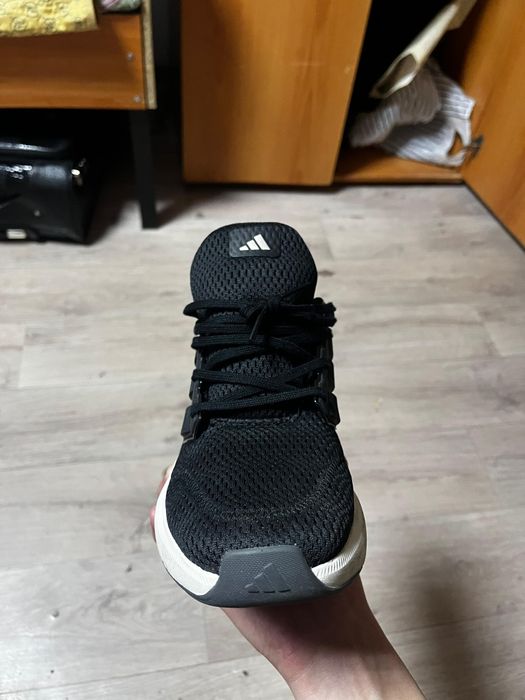 Кроссовки adidas Ultimashow 2.0