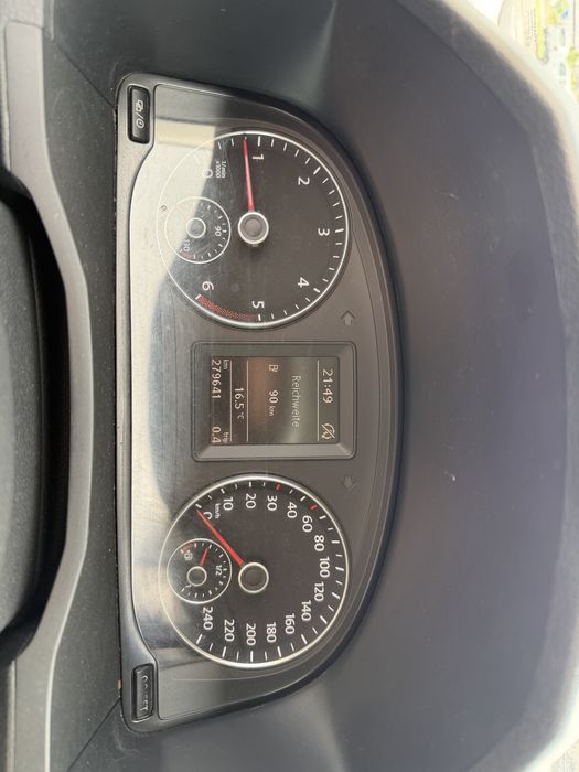 Volksfagen Caddy  Maxi / 2016 / 2.0 TDI / DSG