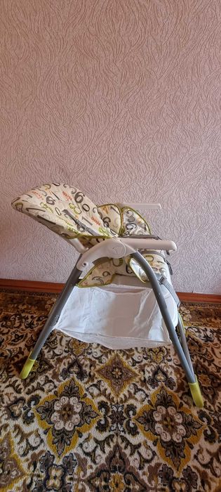 Стульчик для кормления jole